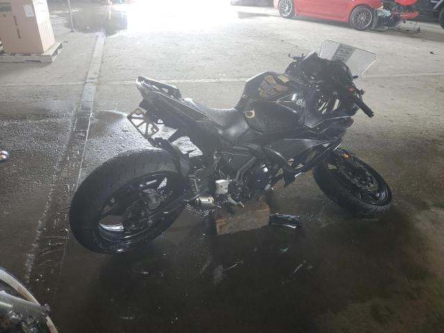 JKAEXEJ15HDA00289 - 2017 KAWASAKI EX650 J შავი ფოტო 3