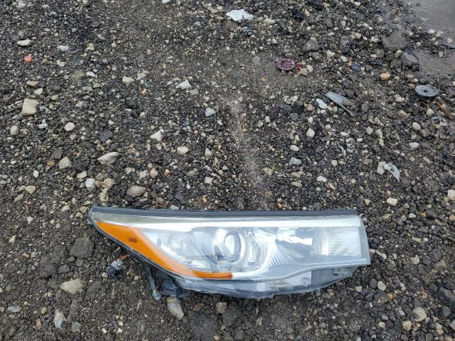 5TDJKRFHXGS349898 - 2016 TOYOTA HIGHLANDER XLE WHITE photo 13