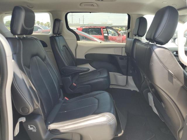 2C4RC1BG0PR606557 - 2023 CHRYSLER PACIFICA TOURING L BLACK photo 11