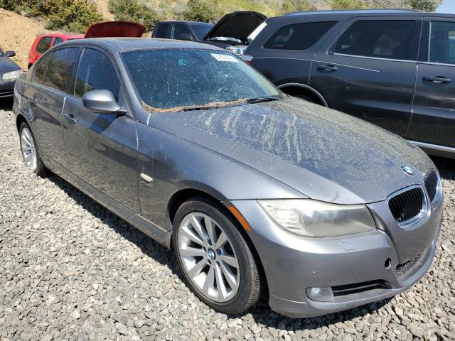 WBAPK7C50BF195720 - 2011 BMW 328 XI GRAY photo 4