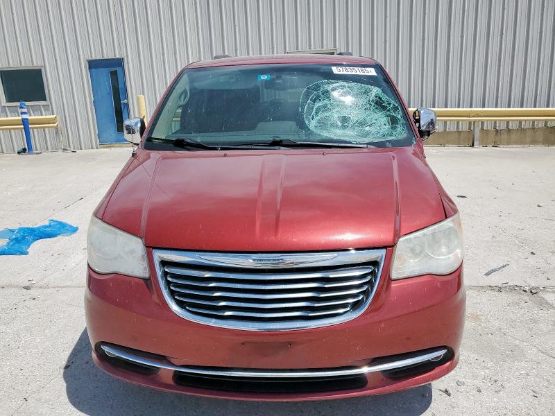 2C4RC1CG6ER195760 - 2014 CHRYSLER TOWN & COU TOURING L RED photo 5