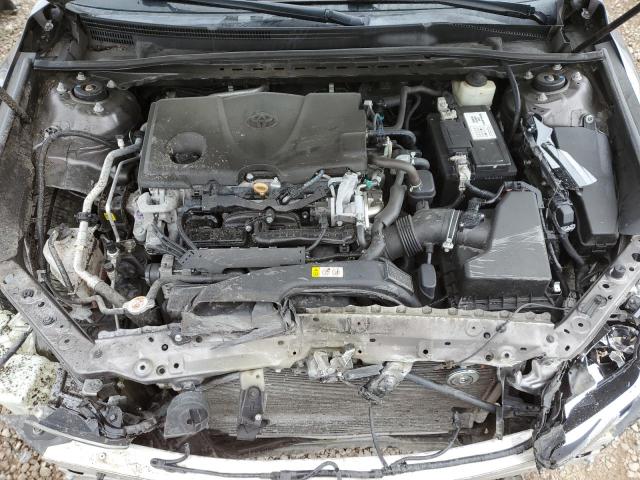 4T1B11HK2JU651556 - 2018 TOYOTA CAMRY L CHARCOAL photo 11