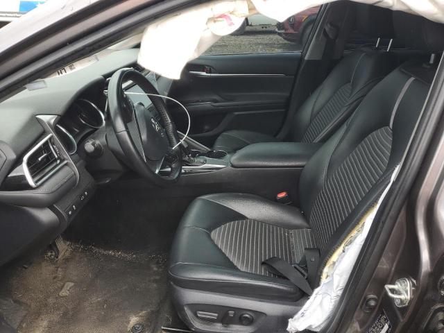 4T1B11HK2JU651556 - 2018 TOYOTA CAMRY L CHARCOAL photo 7
