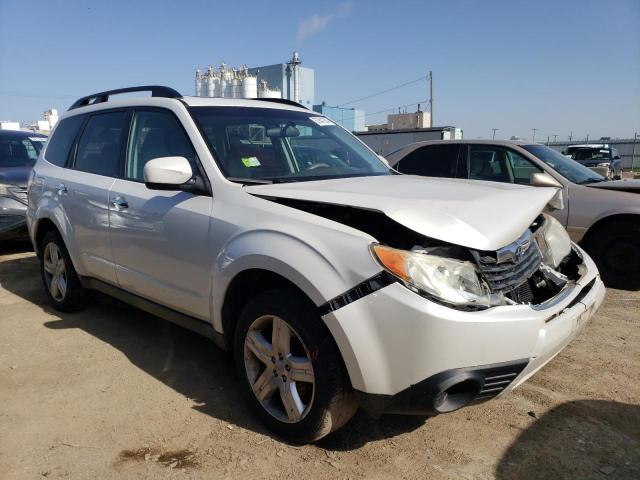 JF2SH63679H705236 - 2009 SUBARU FORESTER 2.5X PREMIUM WHITE photo 4