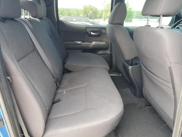 3TMAZ5CN0HM026542 - 2017 TOYOTA TACOMA DOUBLE CAB BLUE photo 10