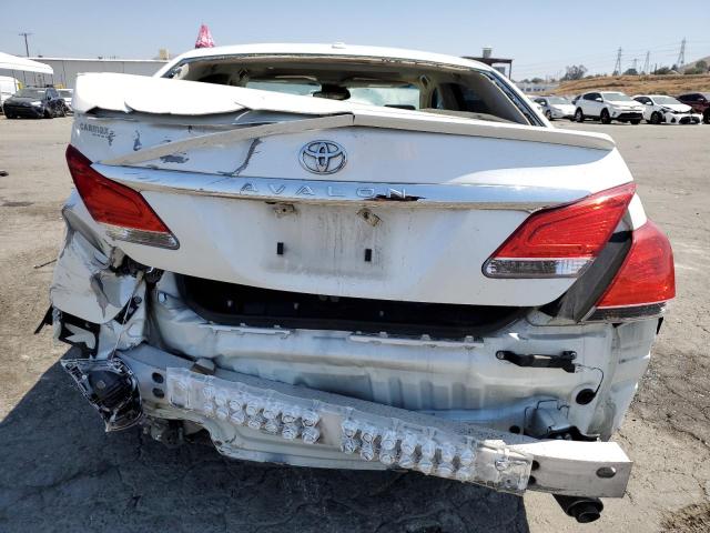 4T1BK3DB4BU432372 - 2011 TOYOTA AVALON BASE 白色 照片 6