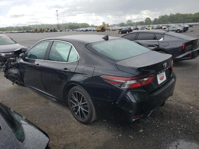 4T1T11AK1PU772408 - 2023 TOYOTA CAMRY SE NIGHT SHADE BLACK photo 2