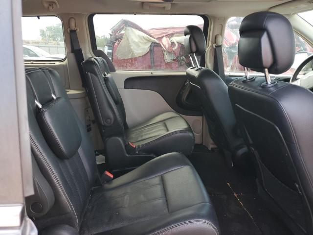 2C4RC1CG2GR121965 - 2016 CHRYSLER TOWN & COU TOURING L SILVER photo 11