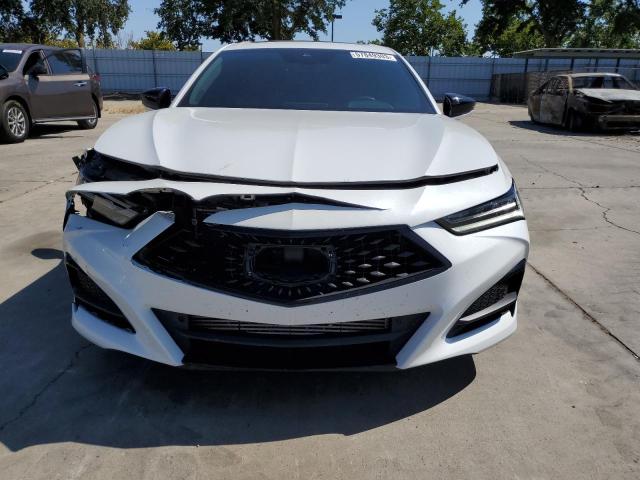 19UUB5F55NA000980 - 2022 ACURA TLX TECH A WHITE photo 5