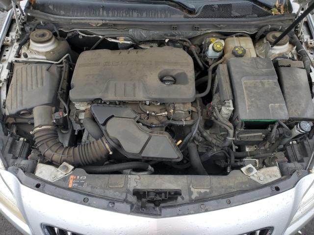 2G4GR5EK4C9164482 - 2012 BUICK REGAL SILVER photo 11