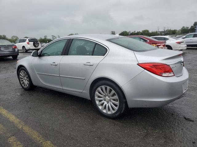 2G4GR5EK4C9164482 - 2012 BUICK REGAL SILVER photo 2