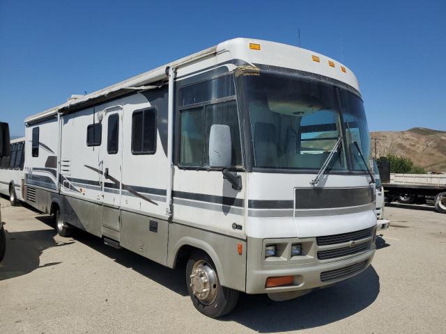 2002 WINNEBAGO MOTORHOME W22, null
