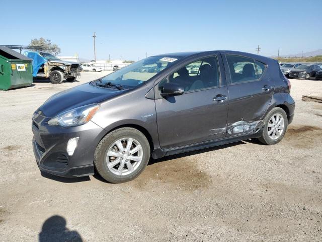 2017 TOYOTA PRIUS C, null