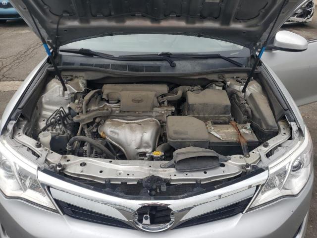 4T4BF1FK9CR201836 - 2012 TOYOTA CAMRY BASE SILVER photo 11