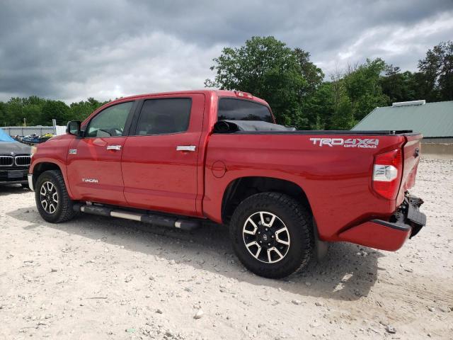 5TFHY5F1XHX637828 - 2017 TOYOTA TUNDRA CREWMAX LIMITED RED photo 2