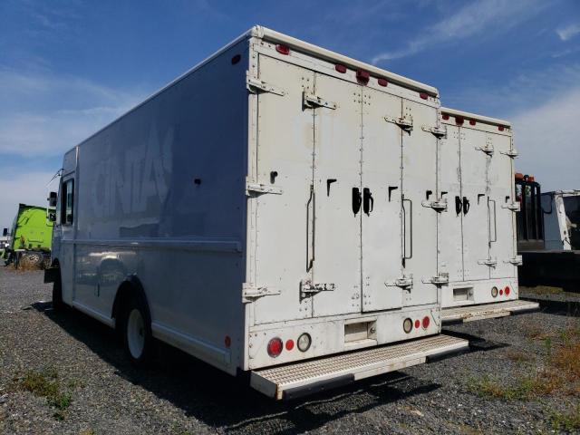 4UZAANBW54CN68776 - 2004 FREIGHTLINER CHASSIS M LINE WALK-IN VAN WHITE photo 2