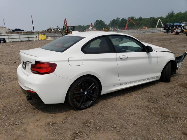 WBA2J7C03M7G71377 - 2021 BMW M240XI WHITE photo 3