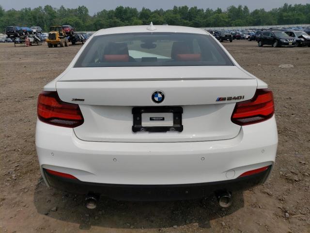 WBA2J7C03M7G71377 - 2021 BMW M240XI WHITE photo 6