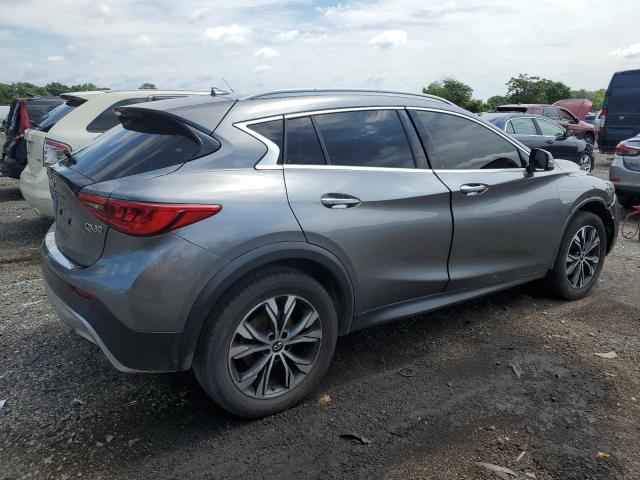 SJKCH5CR1HA025313 - 2017 INFINITI QX30 BASE GRAY photo 3