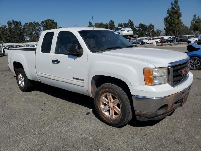 1GTR1VE09BZ364409 - 2011 GMC SIERRA C1500 SLE WHITE photo 4