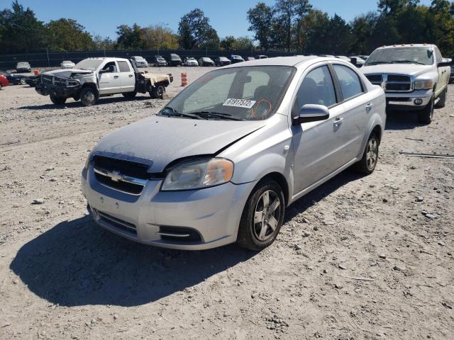 KL1TD56627B063956 - 2007 CHEVROLET AVEO BASE SILVER photo 2