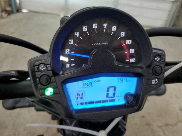 JKAENEC17RDA10178 - 2024 KAWASAKI EN650 C BLACK photo 7