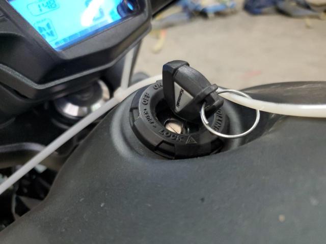 JKAENEC17RDA10178 - 2024 KAWASAKI EN650 C BLACK photo 8