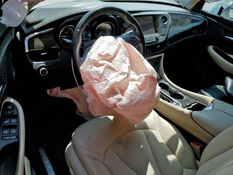 LRBFXBSA4KD111524 - 2019 BUICK ENVISION PREFERRED 银色 照片 8