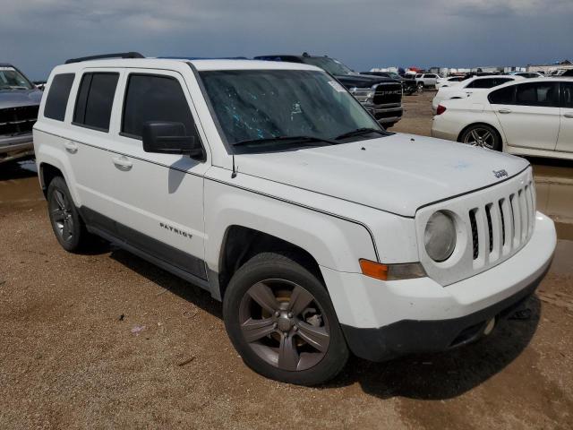 1C4NJPFA3ED794195 - 2014 JEEP PATRIOT LATITUDE WHITE photo 4