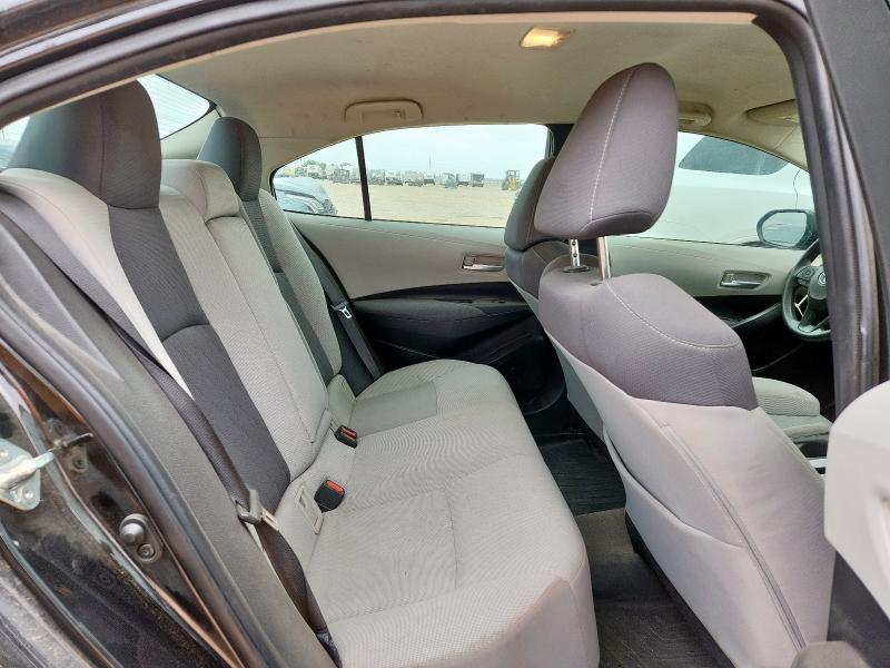 5YFEPRAE8LP110790 - 2020 TOYOTA COROLLA LE BLACK photo 10