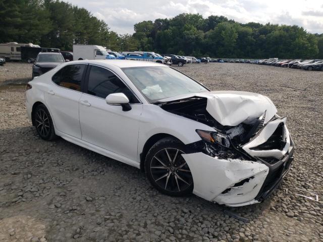 4T1G11BK7PU076846 - 2023 TOYOTA CAMRY SE NIGHT SHADE WHITE photo 4