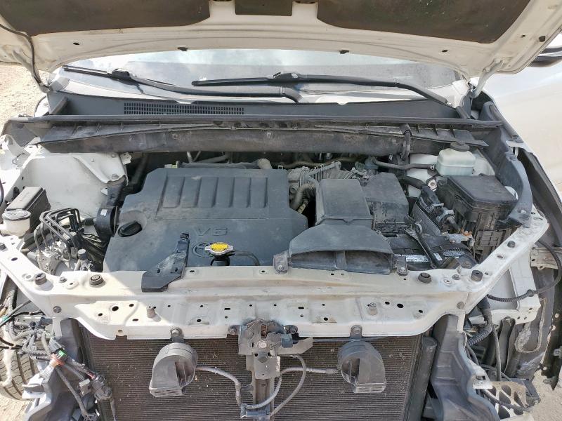 5TDKKRFH4FS079764 - 2015 TOYOTA HIGHLANDER XLE WHITE photo 12