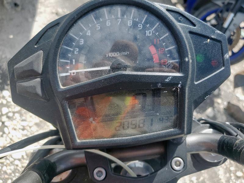 JKAEXEE15GDA21488 - 2016 KAWASAKI EX650 E RED photo 7