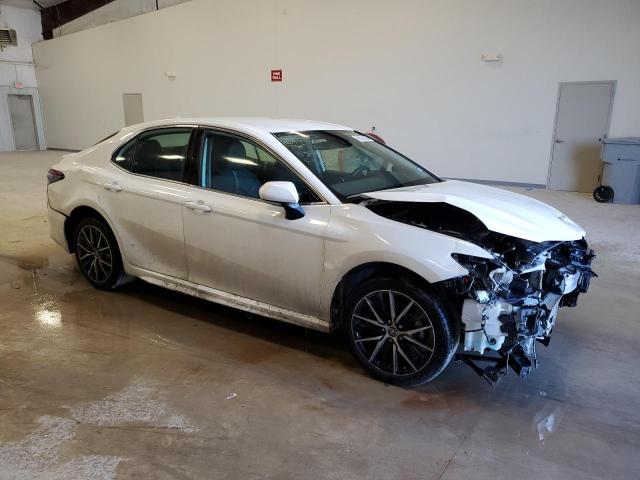 4T1G11AK3PU734714 - 2023 TOYOTA CAMRY SE NIGHT SHADE WHITE photo 4