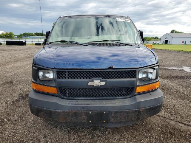 1GCHG35U341178707 - 2004 CHEVROLET EXPRESS G3 BLUE photo 5