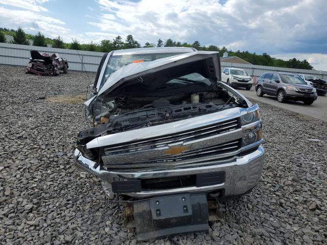 1GC2KUEG1FZ531745 - 2015 CHEVROLET SILVERADO K2500 HEAVY DUTY SILVER photo 5