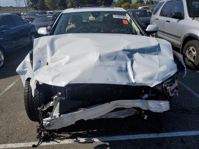 WAUHGAFC0FN027732 - 2015 AUDI A6 PRESTIGE თეთრი ფოტო 5