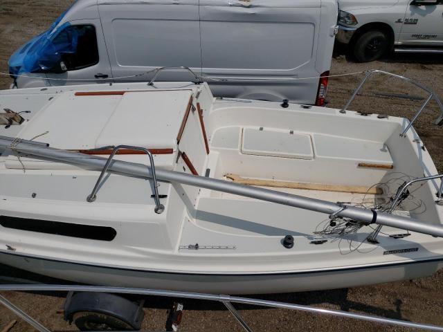 MACR2495M84C - 1984 MACG SAIL BOAT WHITE photo 7