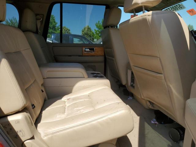 5LMFU28577LJ05923 - 2007 LINCOLN NAVIGATOR წითელი ფოტო 10