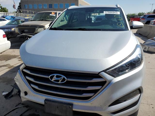 KM8J3CA44JU710572 - 2018 HYUNDAI TUCSON SEL SILVER photo 5