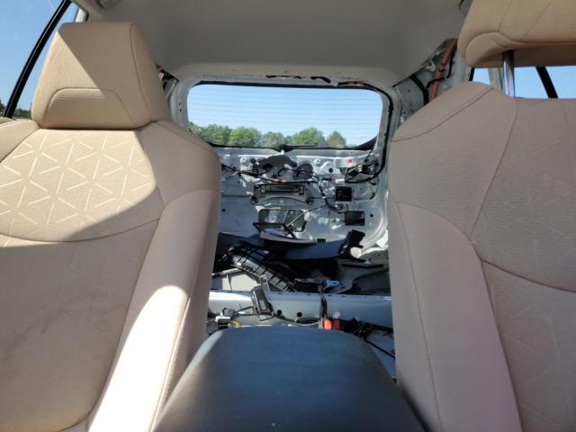 2T3W1RFV5MC140420 - 2021 TOYOTA RAV4 XLE WHITE photo 10