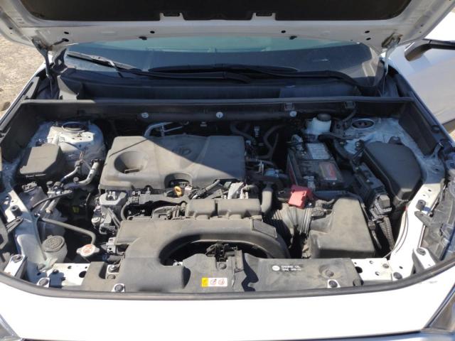 2T3W1RFV5MC140420 - 2021 TOYOTA RAV4 XLE WHITE photo 12