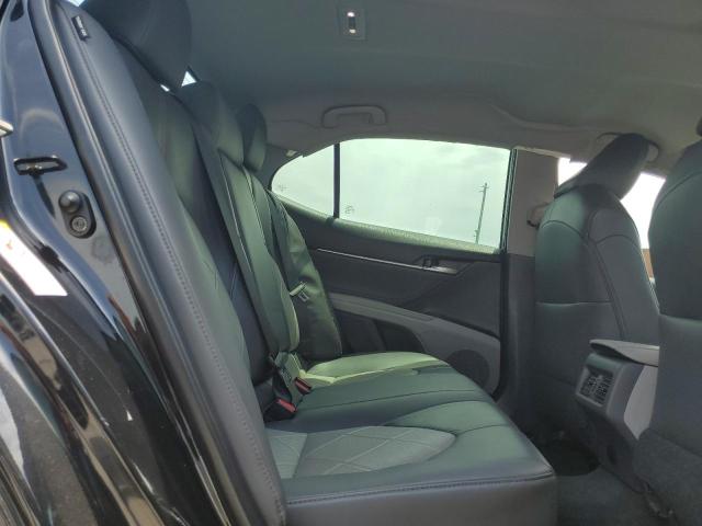 4T1B11HKXJU101909 - 2018 TOYOTA CAMRY L BLACK photo 10