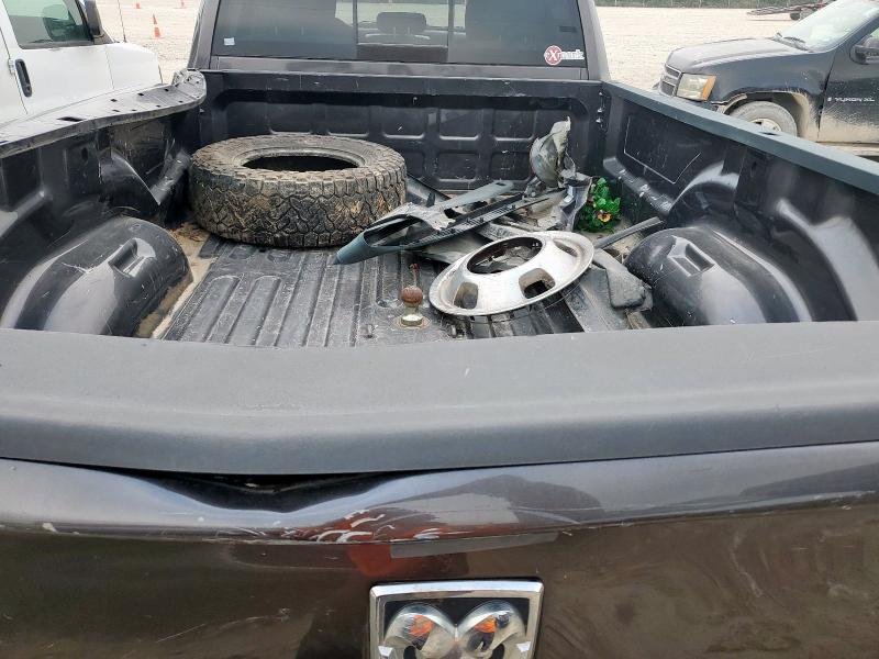 3C63RRHL9JG115920 - 2018 RAM 3500 SLT GRAY photo 10