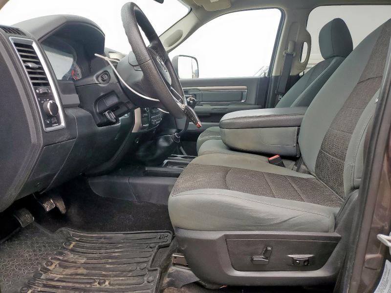 3C63RRHL9JG115920 - 2018 RAM 3500 SLT GRAY photo 7