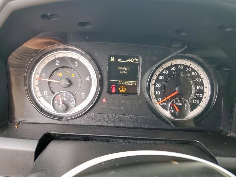 3C63RRHL9JG115920 - 2018 RAM 3500 SLT GRAY photo 9