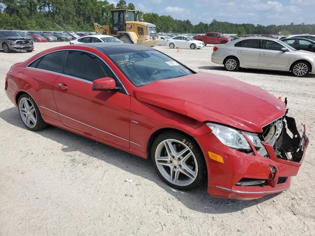 WDDKJ5KB5CF170007 - 2012 MERCEDES-BENZ E 350 RED photo 4