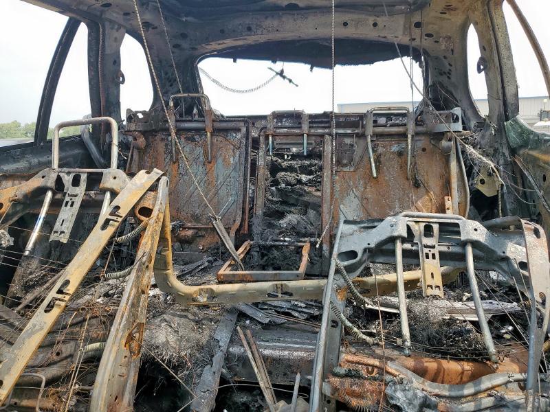 5UXFE4C52AL278813 - 2010 BMW X5 XDRIVE30I GRAY photo 10