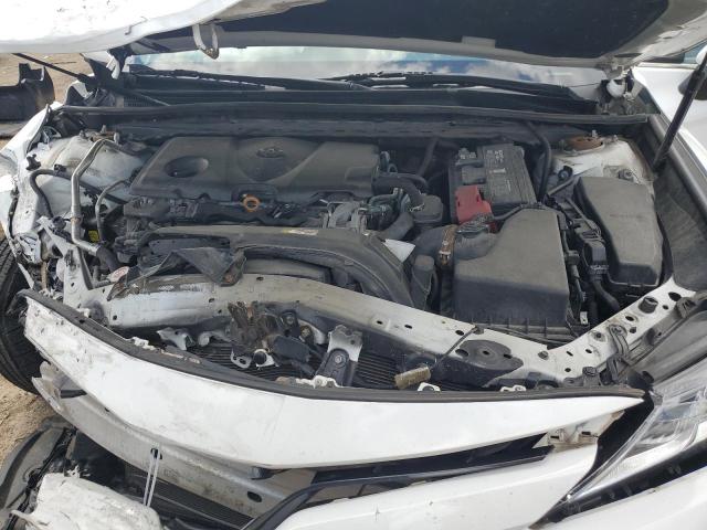 4T1B11HKXJU117642 - 2018 TOYOTA CAMRY L WHITE photo 11