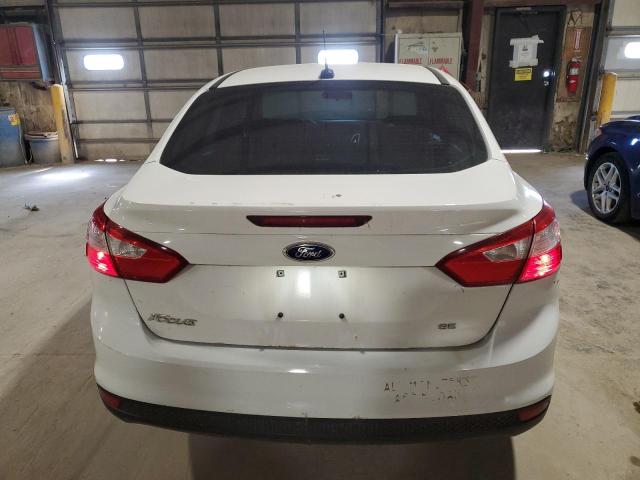 1FAHP3F25CL332954 - 2012 FORD FOCUS SE WHITE photo 6